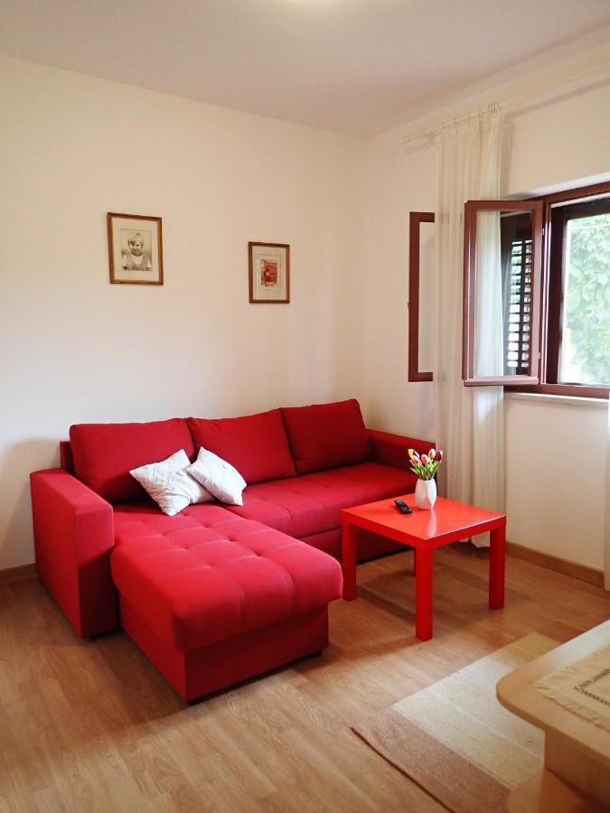 Katja Beach Apartment Račišće Exteriör bild