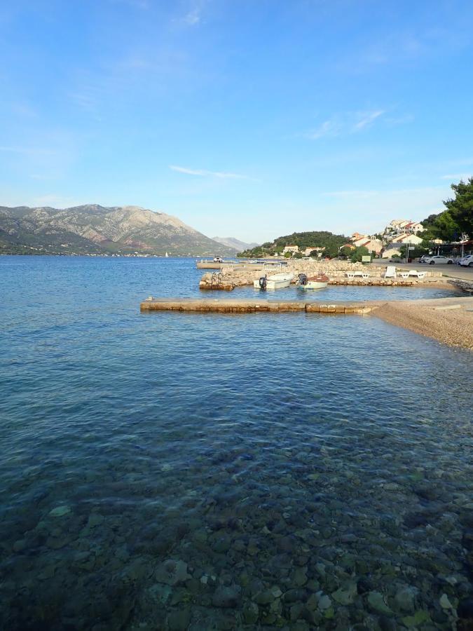 Katja Beach Apartment Račišće Exteriör bild