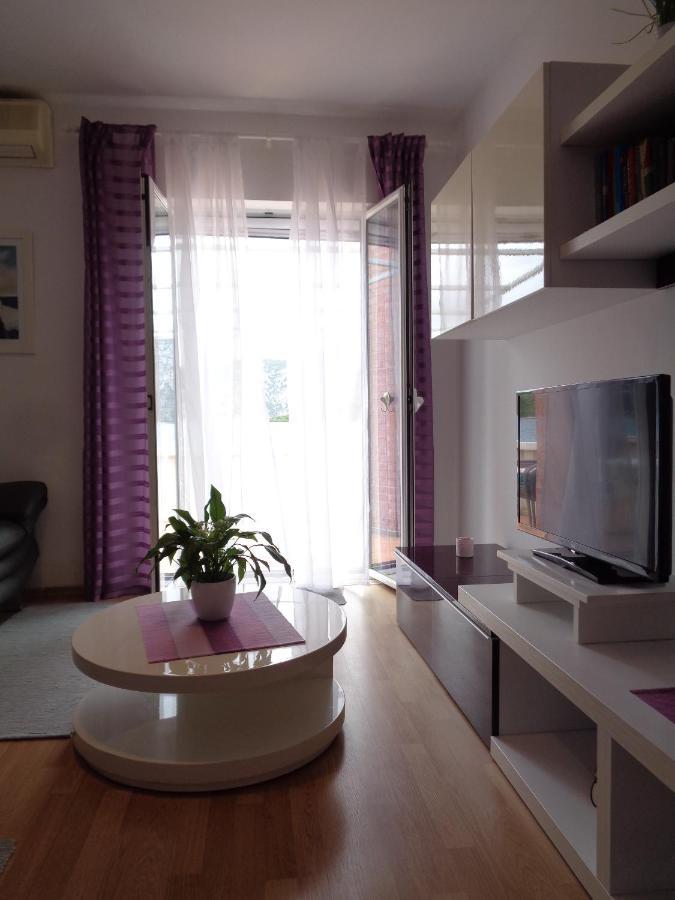 Katja Beach Apartment Račišće Exteriör bild